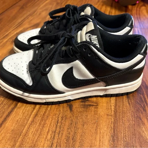 Panda Dunks - Picture 3 of 10